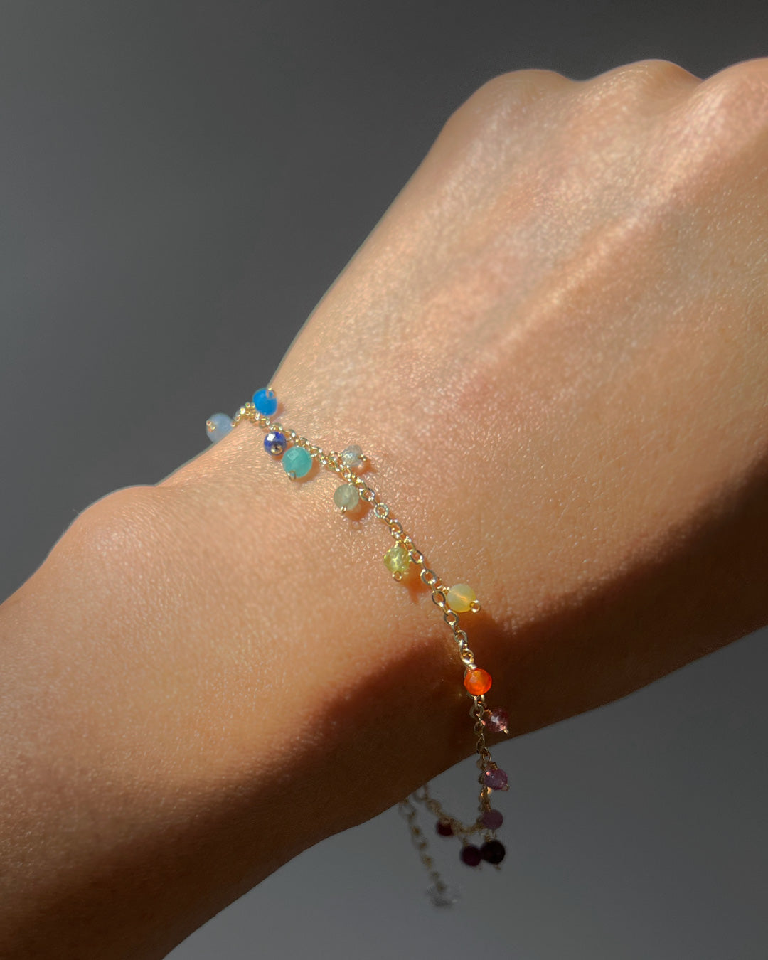 i10−06-505 レインボーアミュレットブレスレット【1＊ichi＊】【010