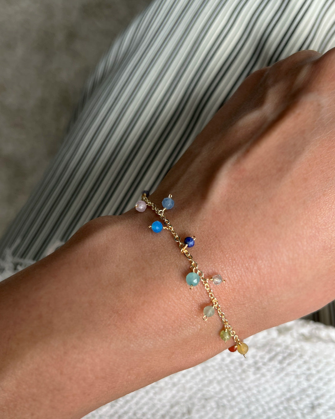 i10−06-505 レインボーアミュレットブレスレット【1＊ichi＊】【010】