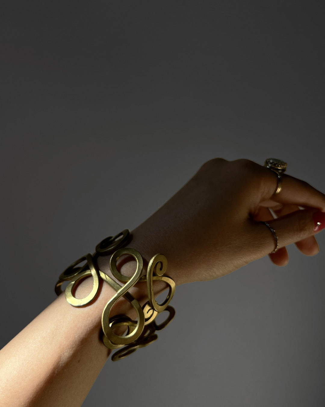 t11−01−506 アラベスクワイドバングル【たゆや】【011】