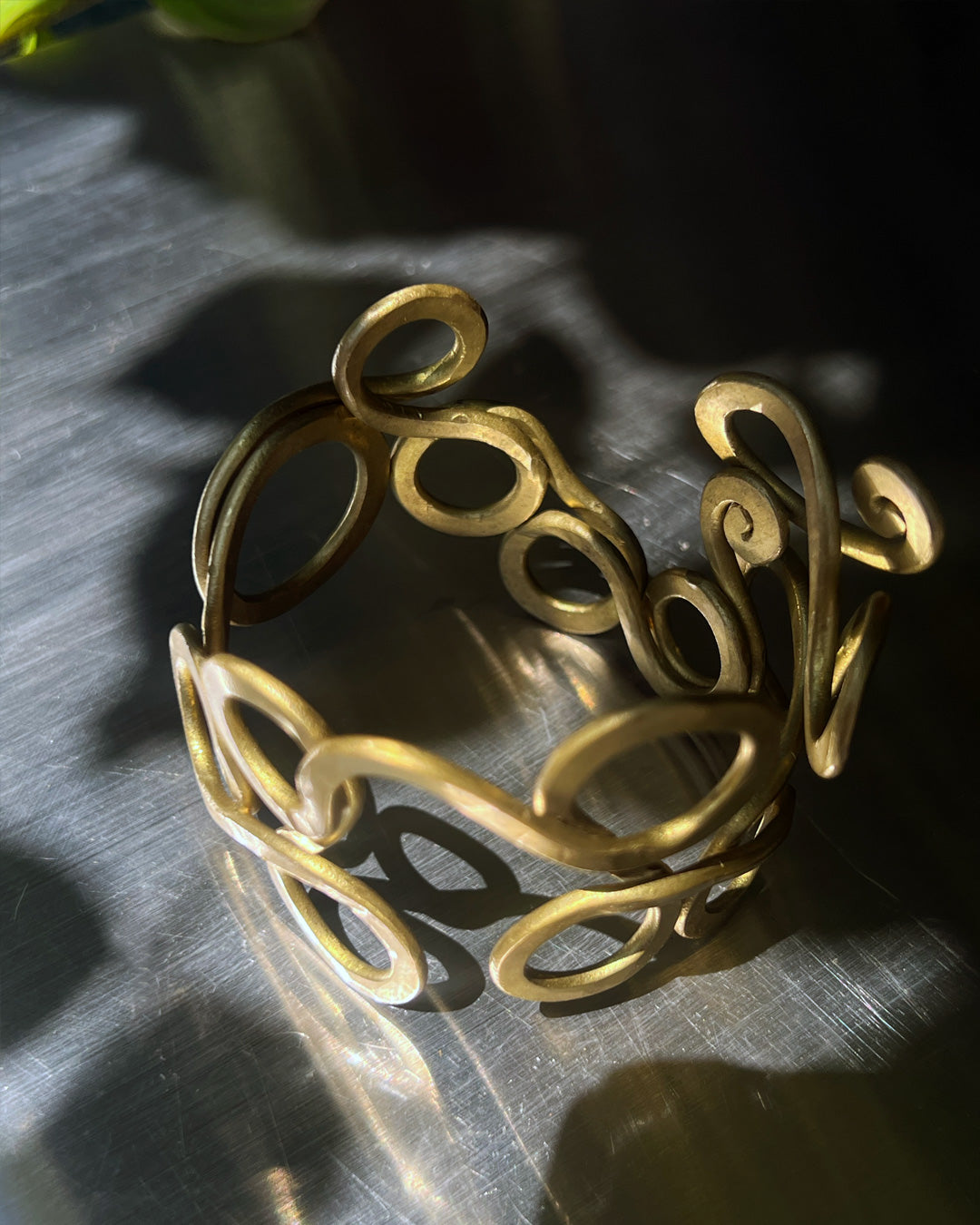 t11−01−506 アラベスクワイドバングル【たゆや】【011】