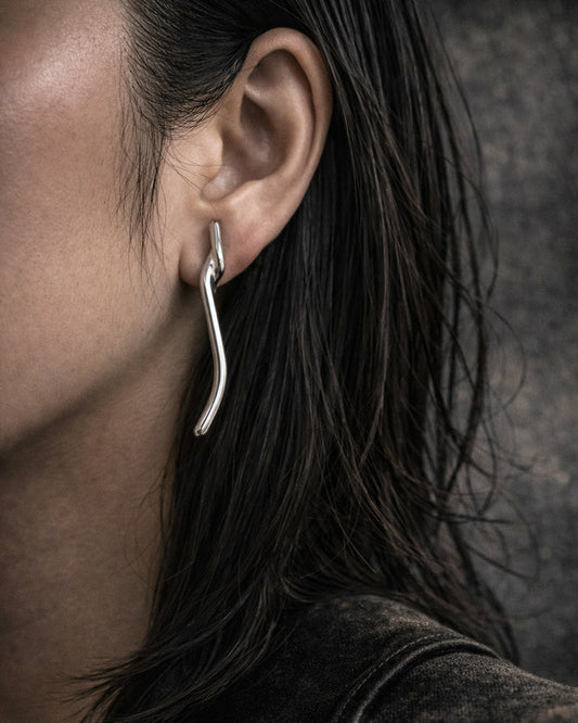 s13−07−503 ツイストバーピアス＆イヤリング【Sato Hatakeyama】【013】