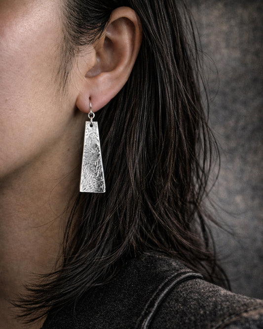 s13−10−503 トラペゾイドピアス＆イヤリング【Sato Hatakeyama】【013】