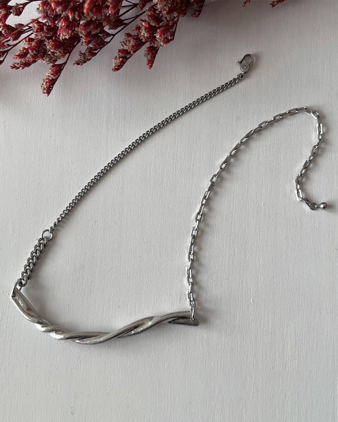 s13−01−503 ツイストバーチョーカー【Sato Hatakeyama】【013】