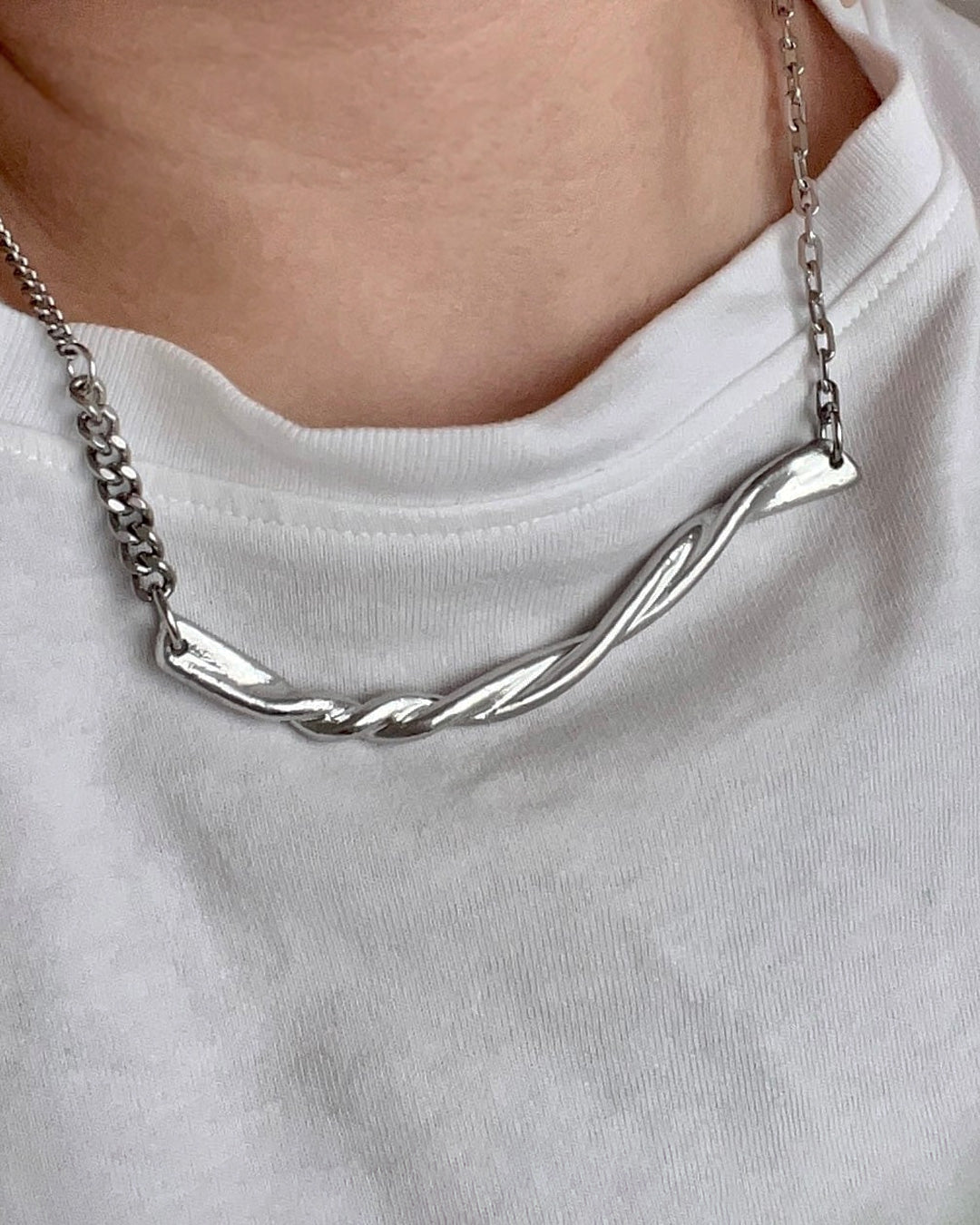 s13−01−503 ツイストバーチョーカー【Sato Hatakeyama】【013】