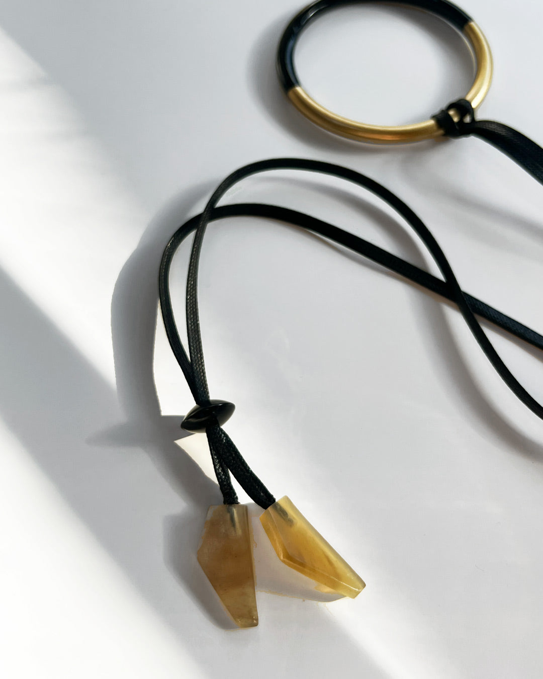 b3-02-502 サークル水牛ネックレス兼バングル【Big Land】【003】