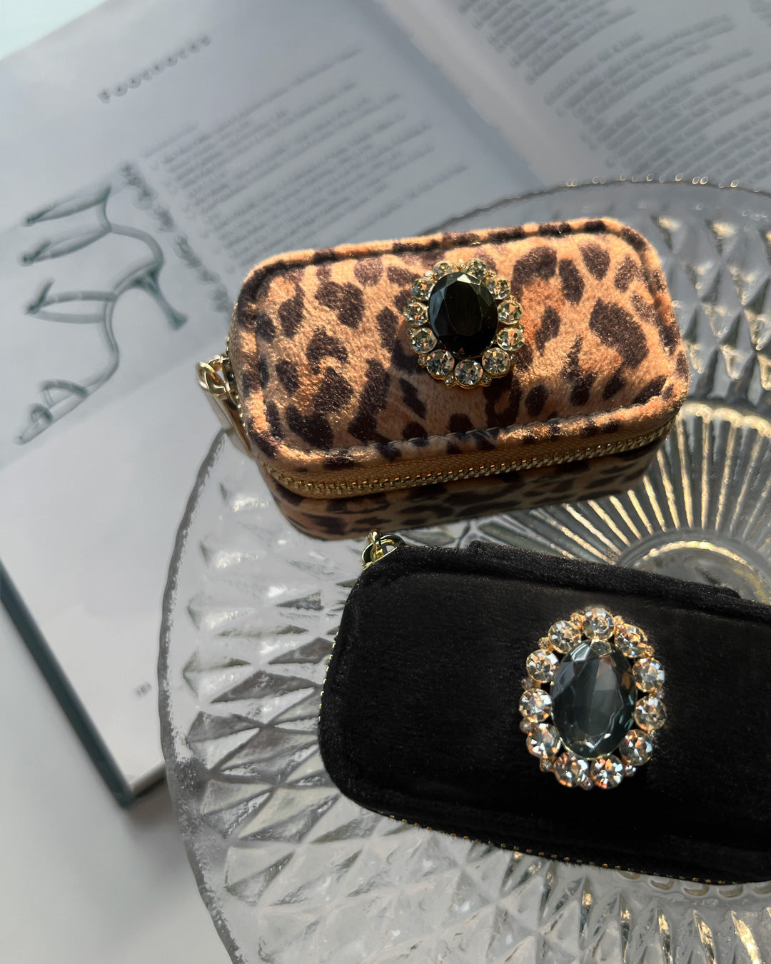 a1-11-502「BKストーン×ビジュー」レクタングルジュエリーBOX【※宅配便発送のみ】【Atelier Chouette】【001】